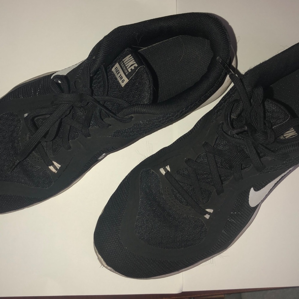 NIKE TRAINING FLEX TR 6
